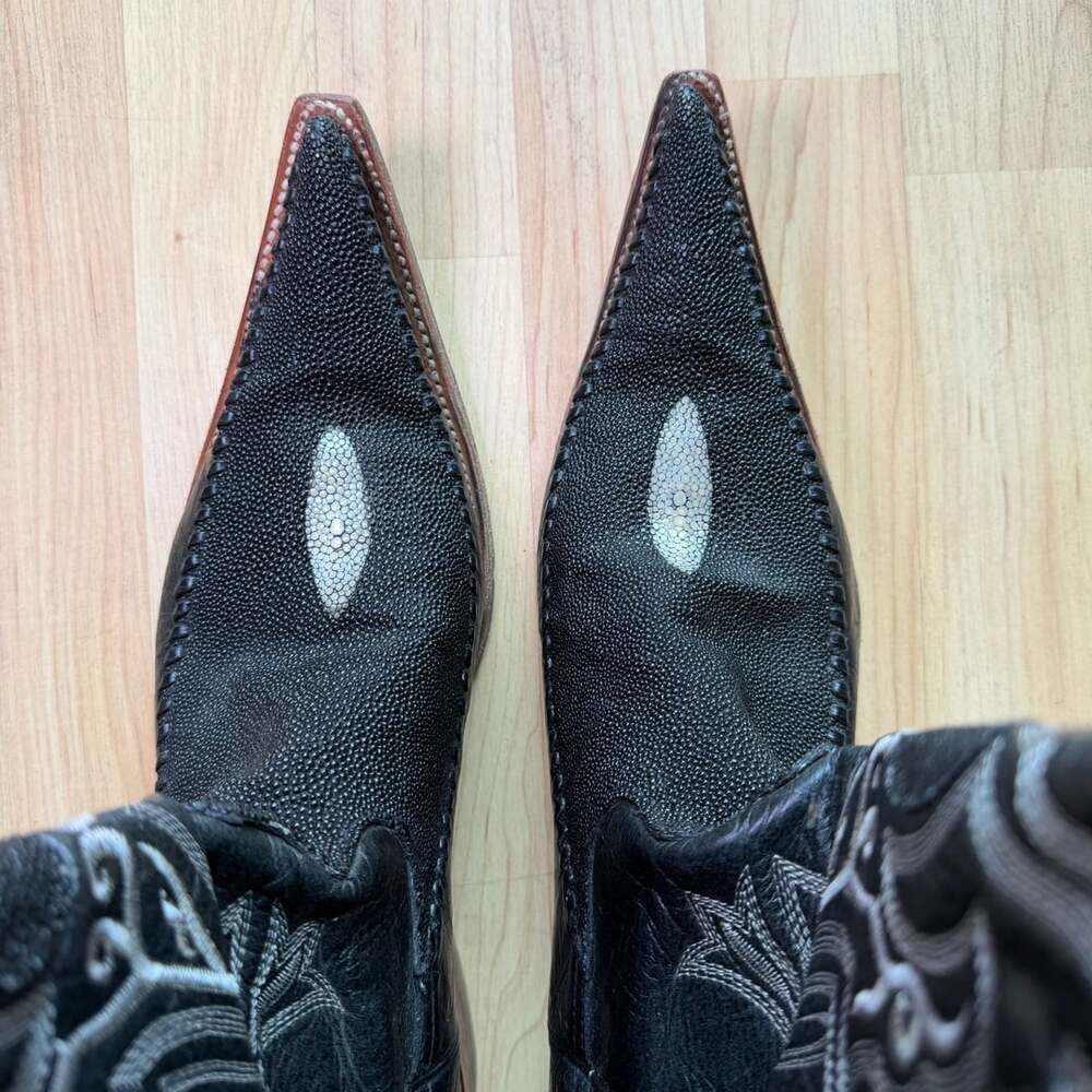 Red Diamond Black Stingray and Leather Pointed Toe Cowboy Boots 10.5 Men